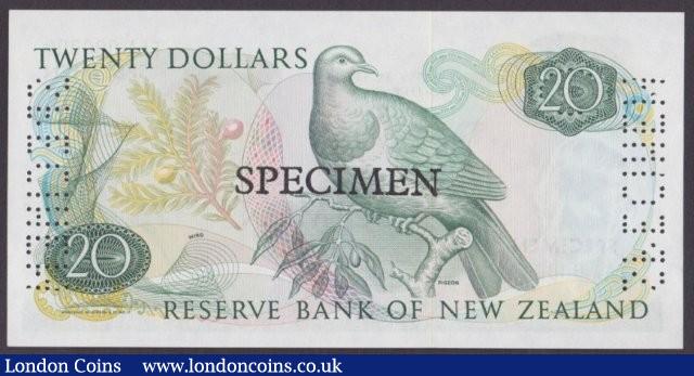 London Coins : A140 : Lot 616 : New Zealand $20 issued 1981, Specimen series TAA 000000, signed Hardie, SPECIMEN ovp...