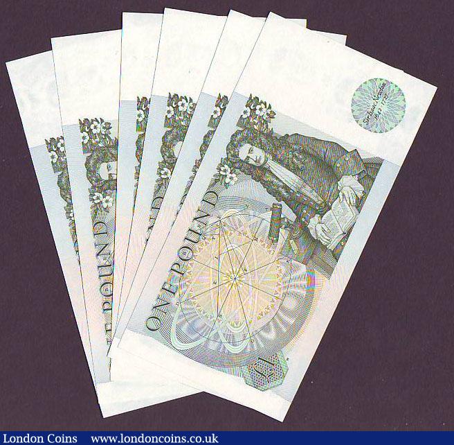 London Coins : A148 : Lot 69 : One pound Somerset B341 (6) issued 1981, a consecutively numbered run, very first series AN01 003543...