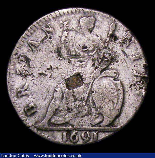Farthing 1691 Tin NVMMORVM ++ FAMVLVS . 1691 ++ Peck 583 Fine and bold with some surface marks, Rare : English Coins : Auction 153 : Lot 2739