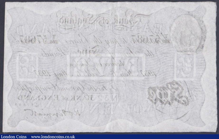 London Coins : A154 : Lot 40 : Five pounds Peppiatt white B241d dated 6th May 1937 series T/286 57687, LEEDS branch issue, Pick335d...