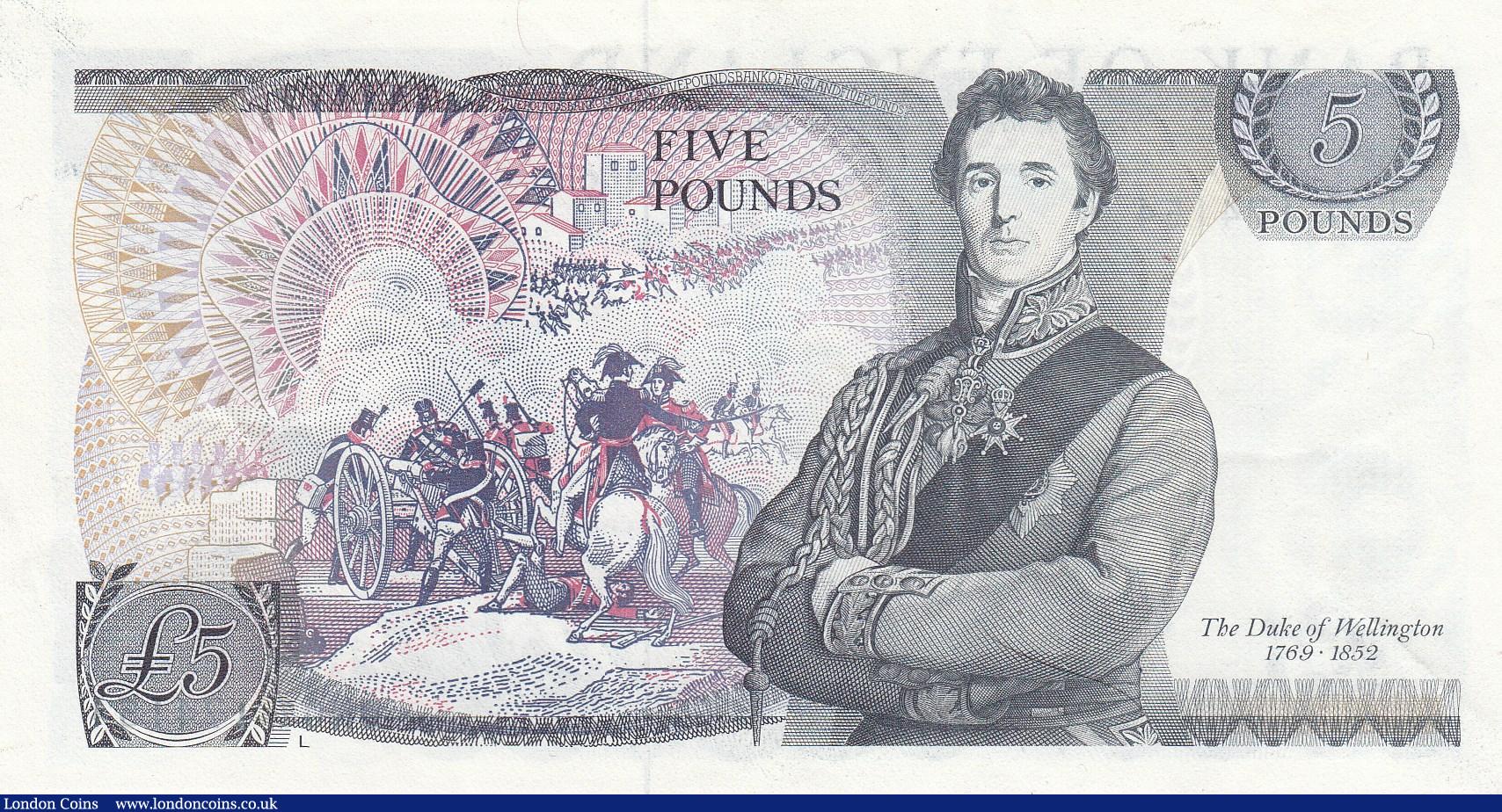 London Coins : A160 : Lot 116 : 5 Pounds Somerset B343 issued 1980 scarce First Run series DN01 174154, (Pick378c), good VF