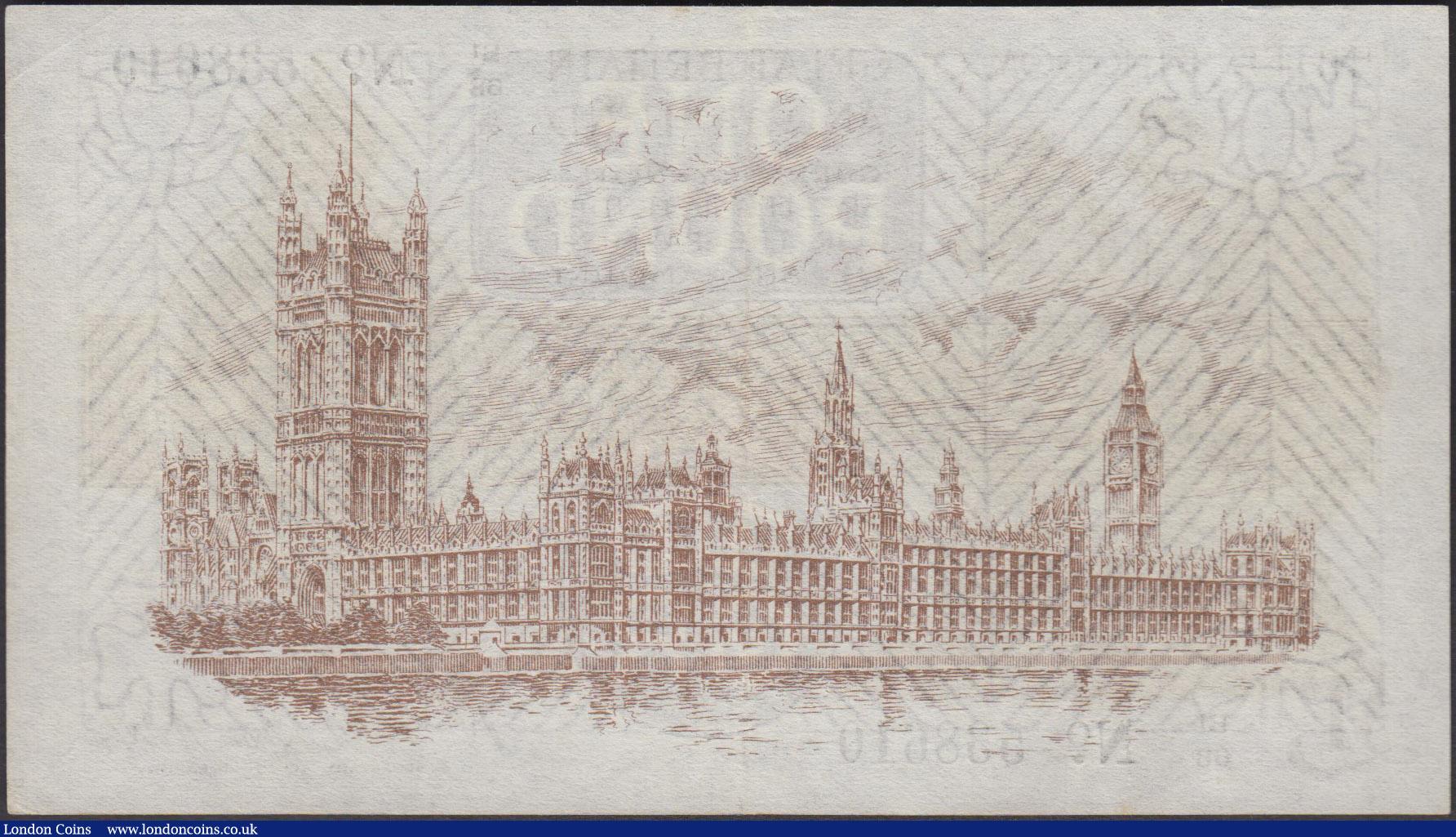 London Coins : A160 : Lot 193 : One Pound Warren Fisher T31 issued 1923 series B1/68 538610, No. with dot, portrait King George V at...