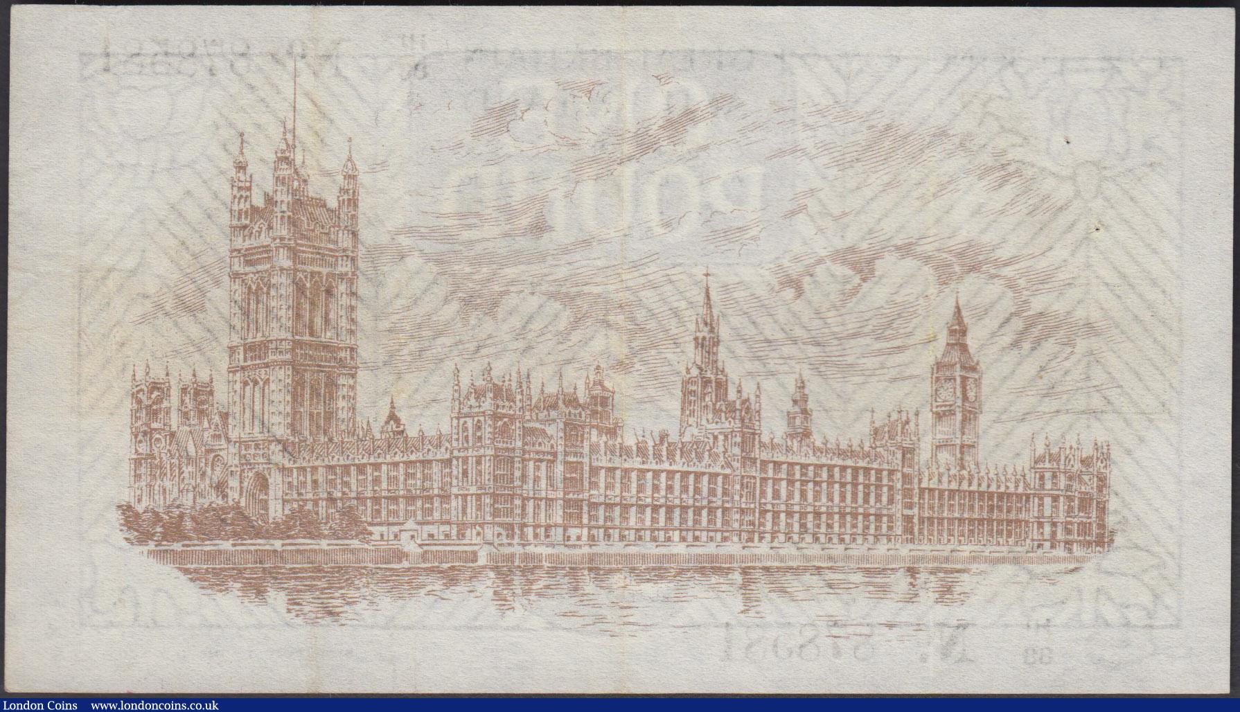 London Coins : A160 : Lot 194 : One Pound Warren Fisher T31 issued 1923 series H1/88 878581, No. with dot, portrait King George V at...