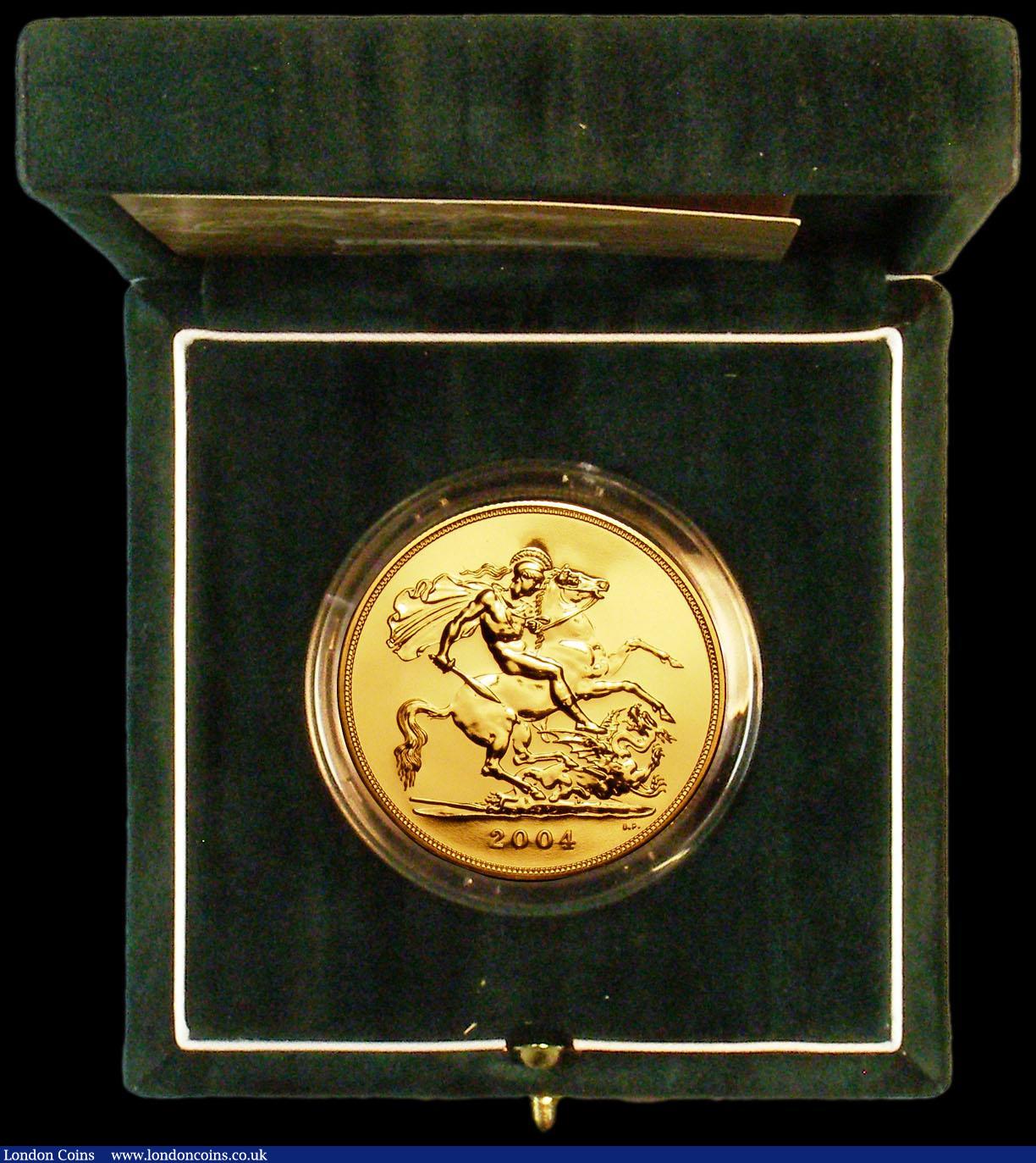 London Coins : A164 : Lot 96 : Five Pounds Gold 2004 S.SE7 BU in the green Royal Mint box of issue with certificate