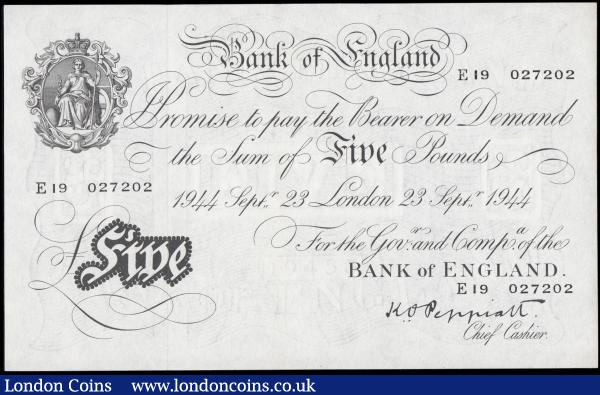 Five Pounds Peppiatt White note, B255 Thick paper Threaded Second Period issue dated 23rd September 1944 series E19 027202 LONDON branch UNC : English Banknotes : Auction 165 : Lot 344