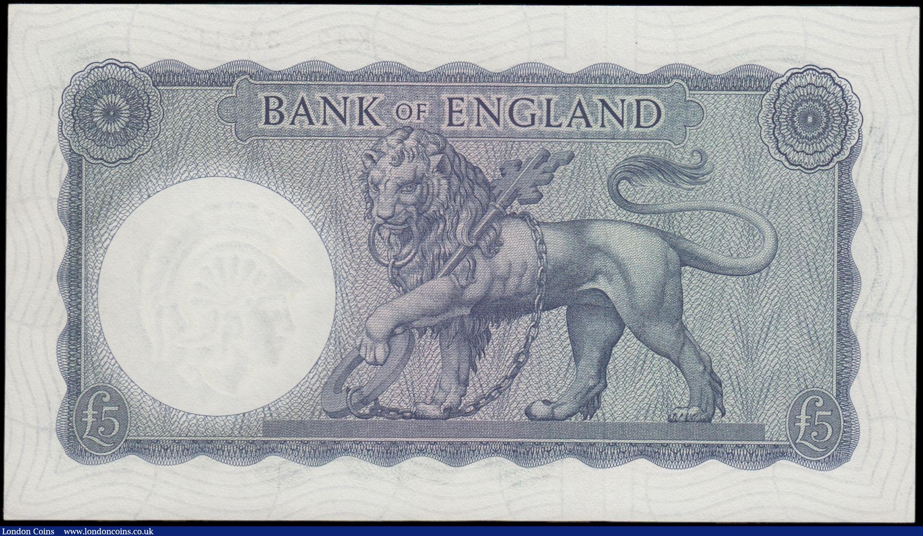London Coins : A165 : Lot 392 : Five Pounds O'Brien Lion & Key B280 White Symbols issue 1961 series K42 376416 GEF