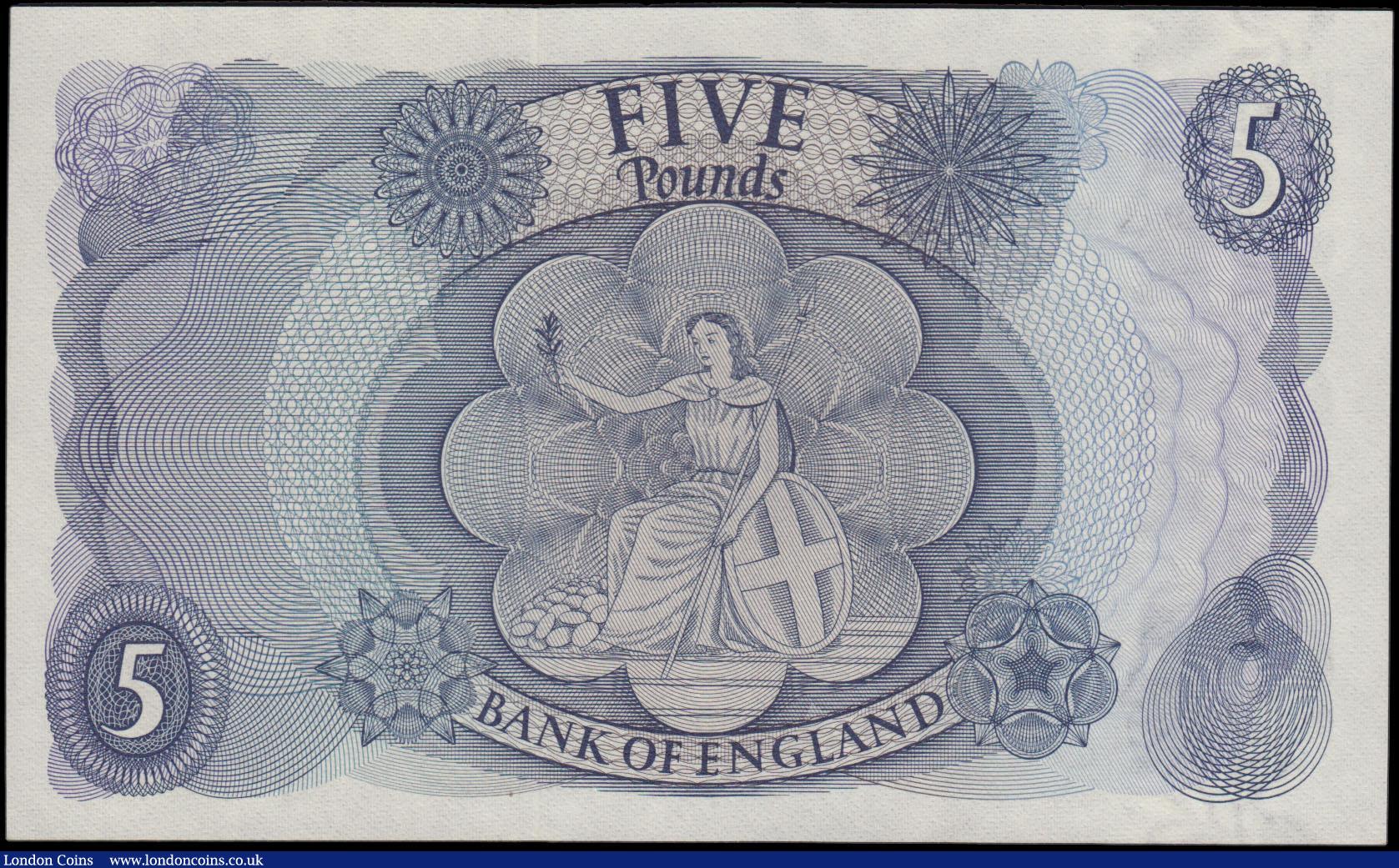 London Coins : A165 : Lot 422 : Five Pounds Fforde QE2 portrait & seated child Britannia B314 Blue issue 1967 series 09A 913412 ...