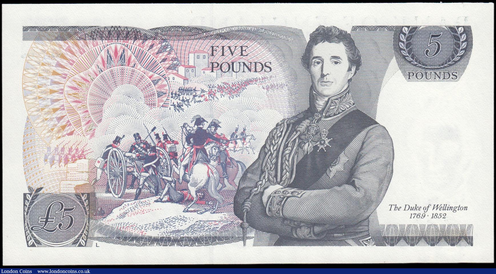 London Coins : A165 : Lot 457 : Five Pounds QE2 and The Duke of Wellington, Somerset B345 1mm Thread L Reverse issued 1987, a later ...