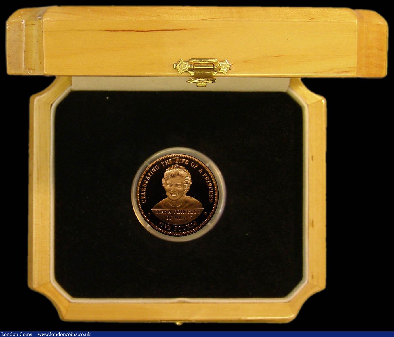 London Coins : A166 : Lot 1060 : Tristan Da Cunha Five Pounds 2007 Gold Proof with 5 diamonds handset into the tiara, FDC in London M...