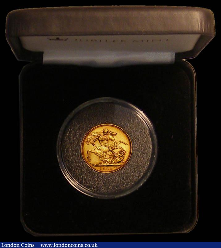 London Coins : A167 : Lot 135 : Sovereign 1893 Veiled Head Marsh 145 Fine/NVF in a Jubilee Mint box with certificate