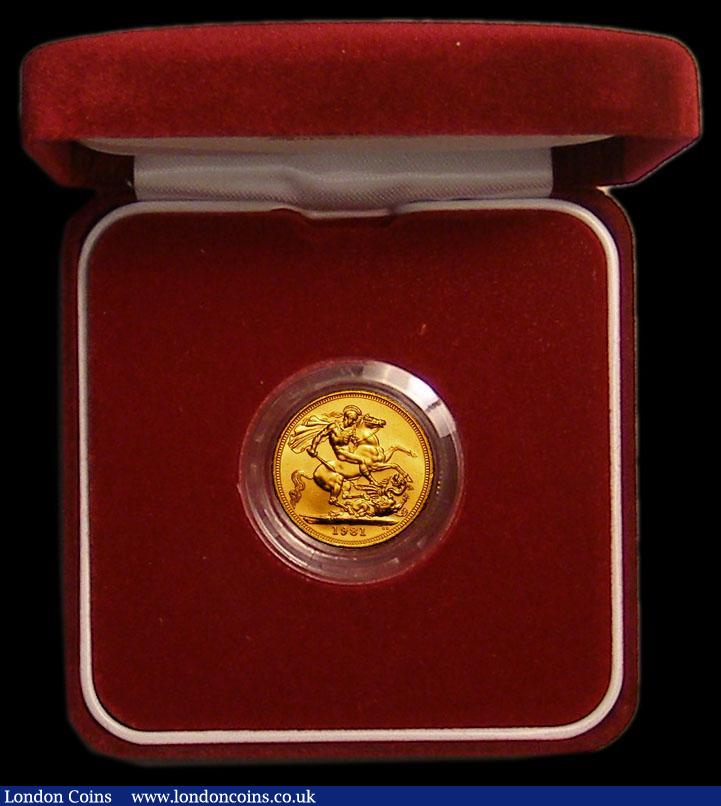 London Coins : A167 : Lot 139 : Sovereign 1981 Unc in The Royal Mint's presentation box with The Historic Sovereign Collection ...