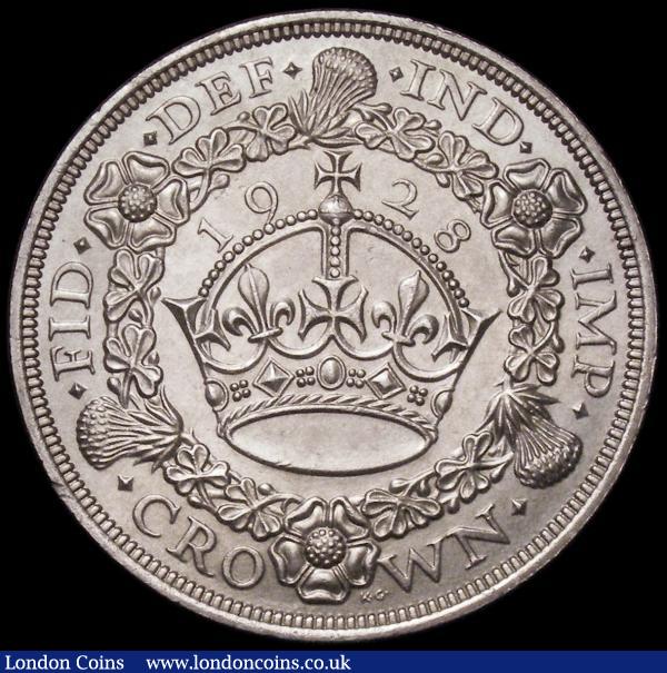 Crown 1928 ESC 368, Bull 3633 AU/GEF with good surfaces displaying just a few minor contact marks, this unusual on Wreath Crowns. The reverse shows a superior bold striking to the Crown orb, as many examples are encountered with inferior strikes in this area : English Coins : Auction 167 : Lot 495