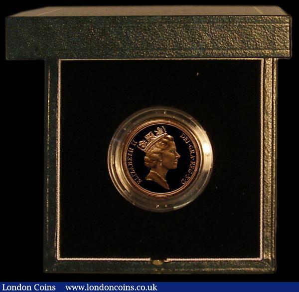 Two Pounds 1994 Bank of England Tercentenary S.K4A Gold Proof the rare mule with the obverse from the S.SD2 Gold Two Pounds without 'Two Pounds' below the bust FDC in the Royal Mint box of issue with certificate number 0684. One of the key rarities of the Decimal series : English Cased : Auction 169 : Lot 706