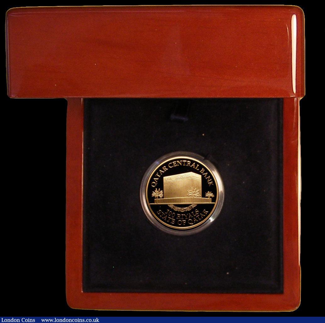 London Coins : A169 : Lot 796 : Qatar 100 Riyals 2006 Gold Proof, Reverse: Central Bank building KM#18, 17.00 grammes of 0.92 gold, ...