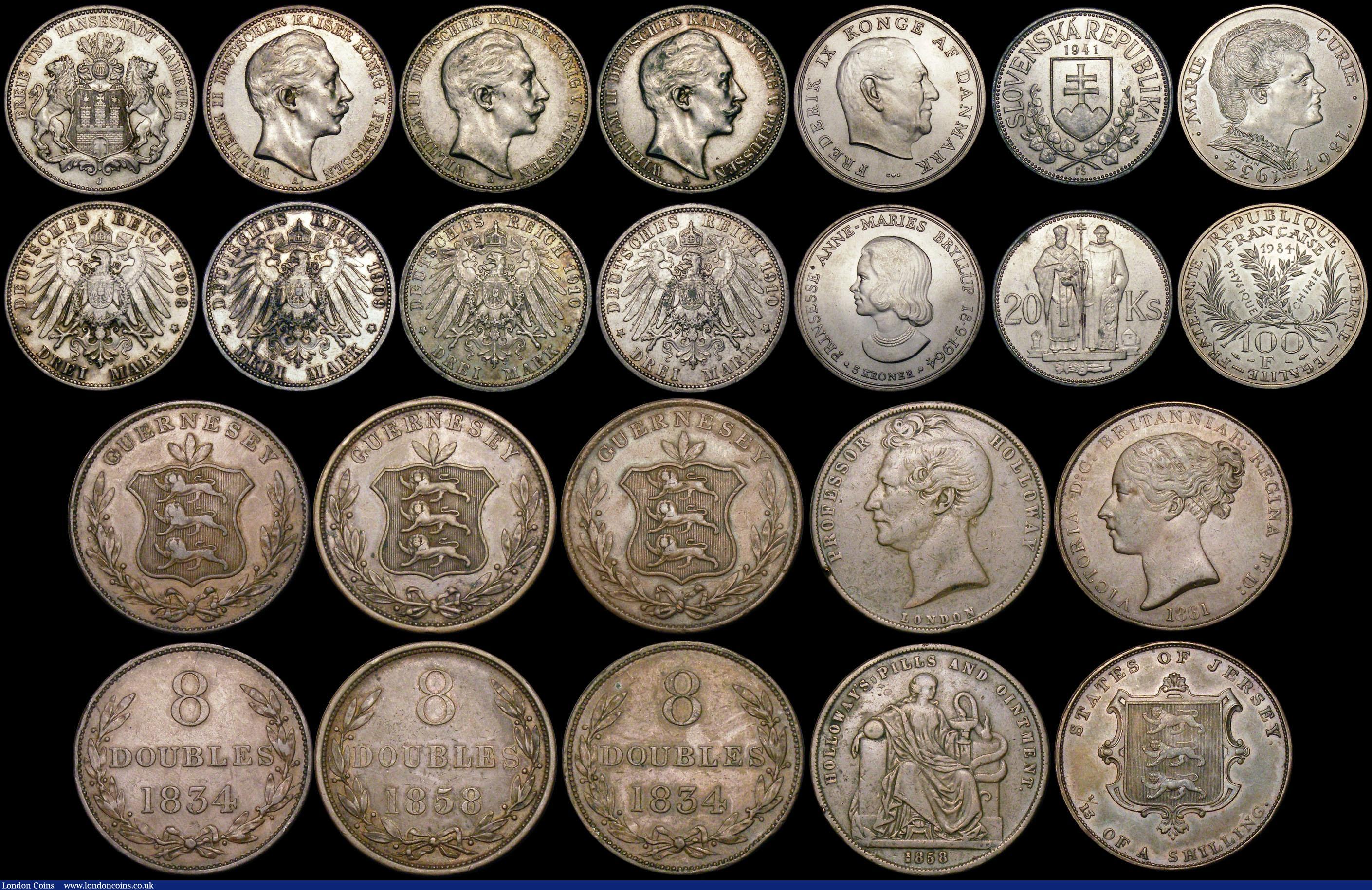 London Coins : A170 : Lot 2572 : A retired dealers ex-retail stock (24) 19th and 20th Century a varied group mostly Crown and Halfcro...