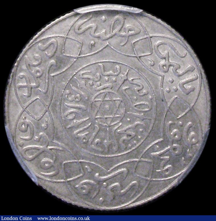 London Coins : A171 : Lot 675 : Morocco 2 1/2 Dirhams AH1316 (1899) Paris Mint, Arrowheads point inwards, Y#11.2, Lec 143 UNC in a P...