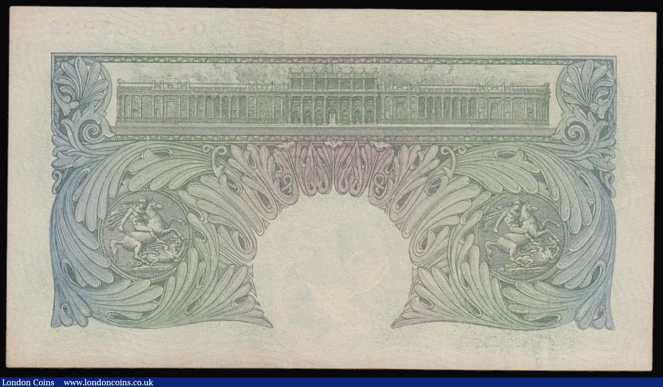 London Coins : A172 : Lot 21 : One pound Peppiatt B238 issued 1934, last series 06Z 853922, Pick363c, AU