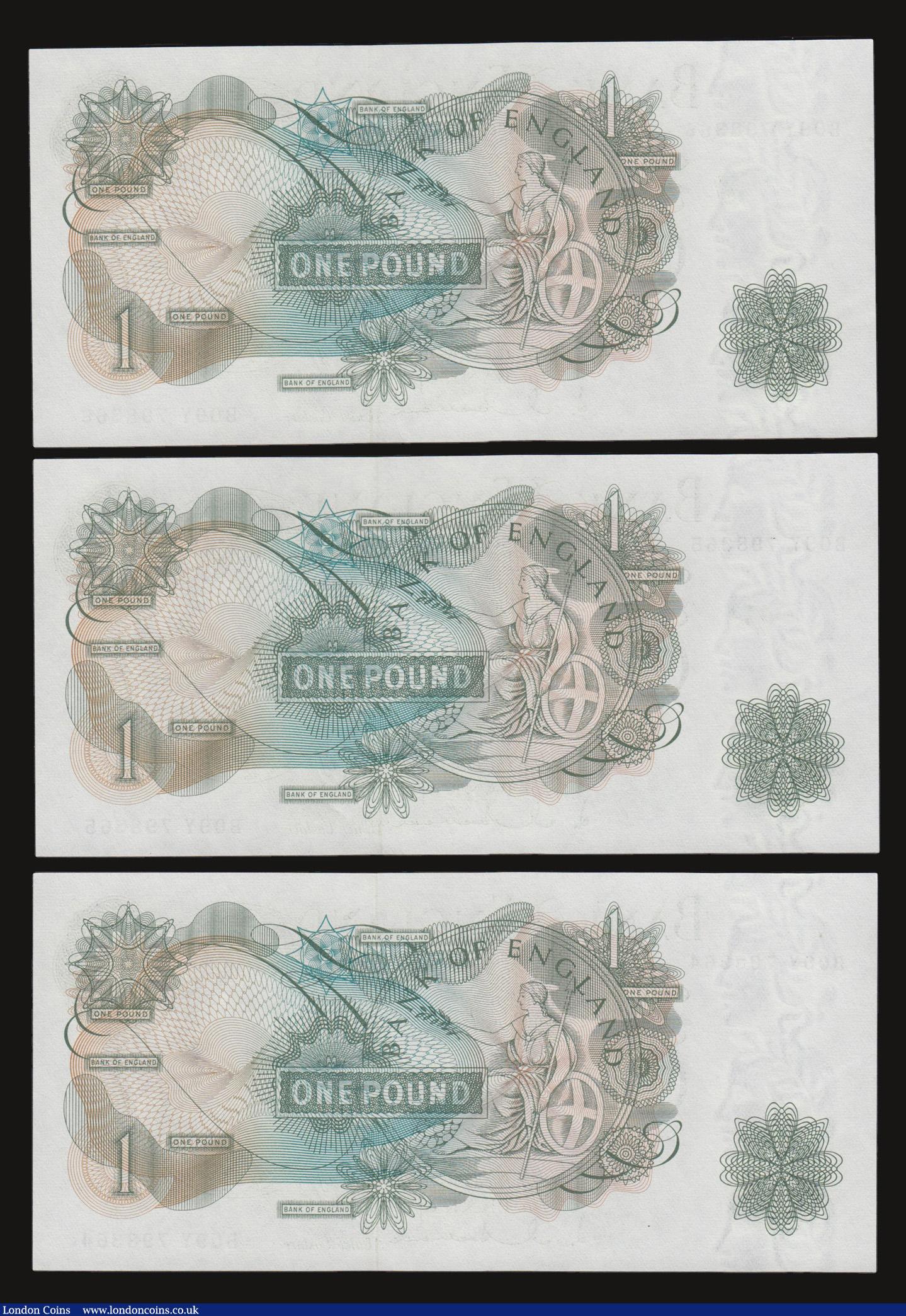 London Coins : A172 : Lot 31 : One pound Hollom B288 (3) issued 1963,  a consecutively numbered last series B09Y 798364 to B09Y 798...