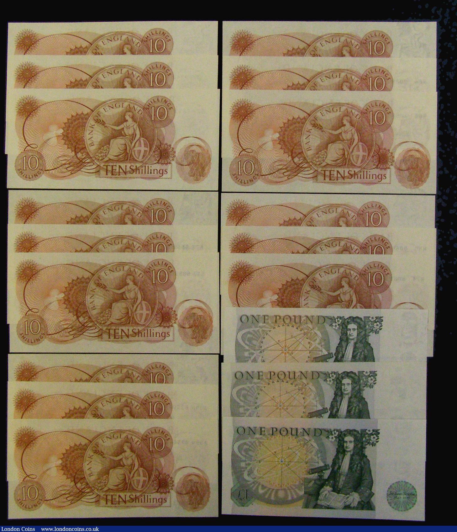 London Coins : A176 : Lot 125 : One Pound Page B337 prefix C02 AU, B339 prefix 05U Unc, Somerset B341 first run AN01 480098 Unc. Ten...
