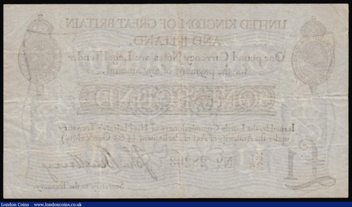 London Coins : A176 : Lot 34 : One Pound Bradbury T11.2 issued 1914, series K1/36 28203, portrait King George V at top left, (Pick3...