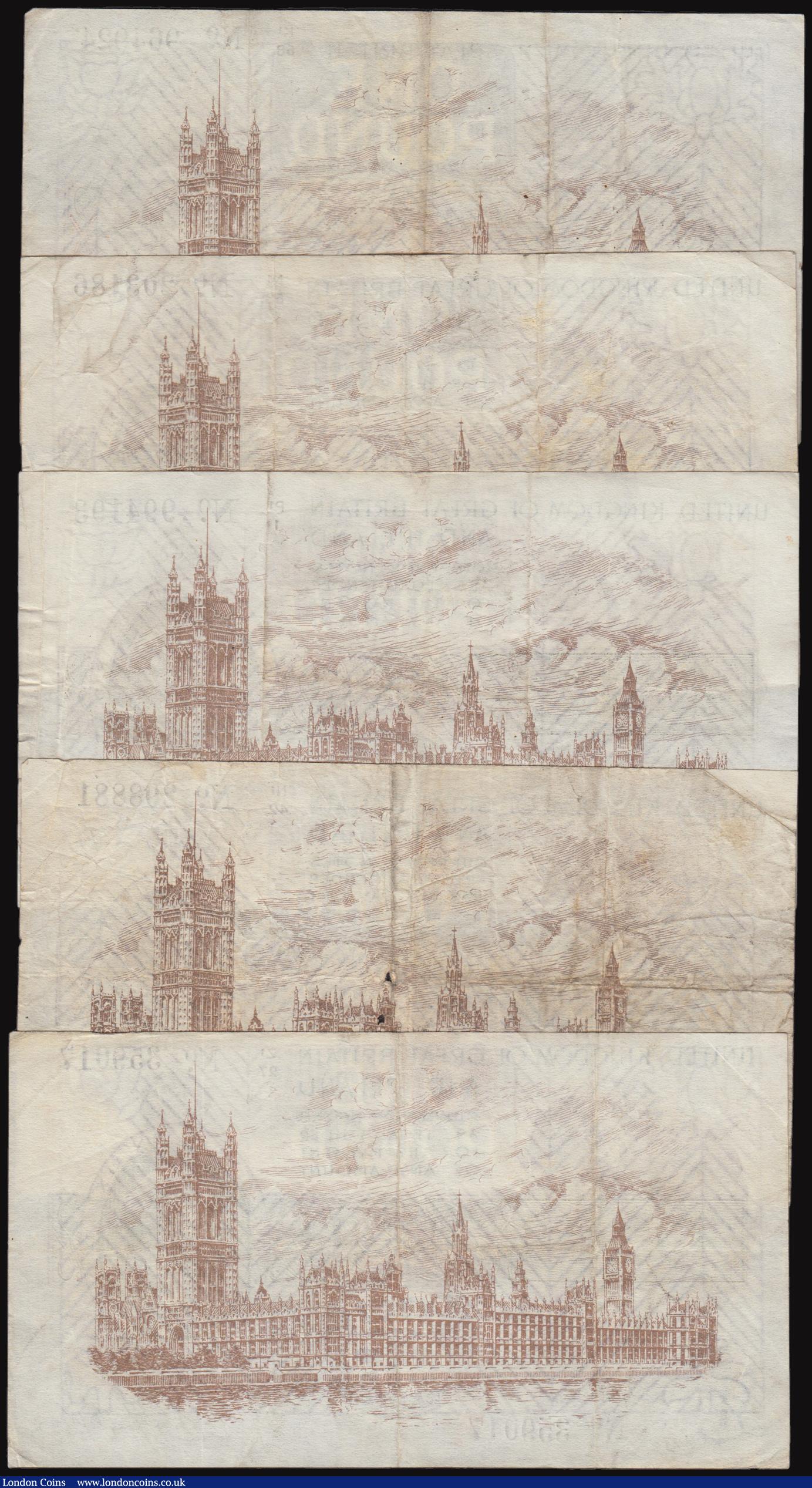 London Coins : A176 : Lot 55 : One Pound Fisher T31 (5) Control Note Z1/27 359017, and serial numbers K1/58 964924, N1/42 298881, N...