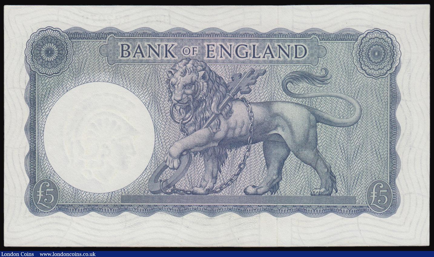 London Coins : A177 : Lot 14 : Five Pounds O'Brien Lion and Key B280 First series H83 532076 A/UNC an attractive early issue