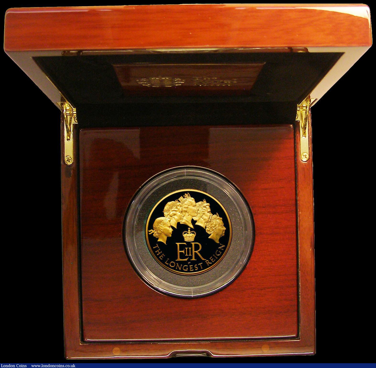 London Coins : A177 : Lot 544 : Ten Pounds 2015 Queen Elizabeth II - The Longest Reigning Monarch 5 oz. Gold Proof, Obverse with Jam...