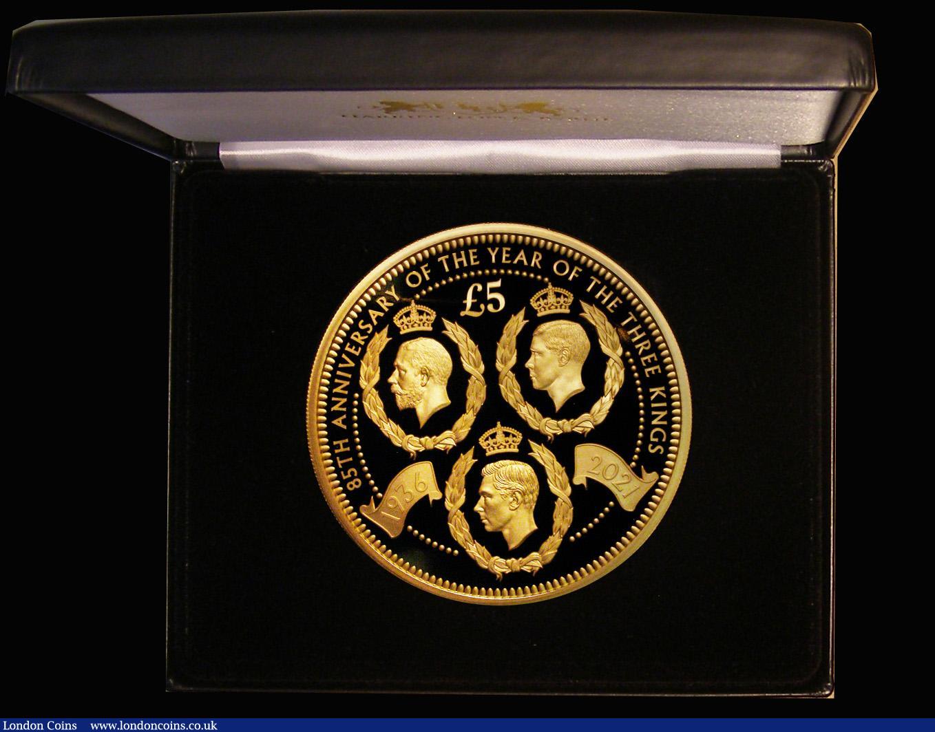 London Coins : A179 : Lot 753 : Tristan da Cunha Five Pounds 2021 85th Anniversary of the Year of the Three Kings 5oz. Gold Proof Re...