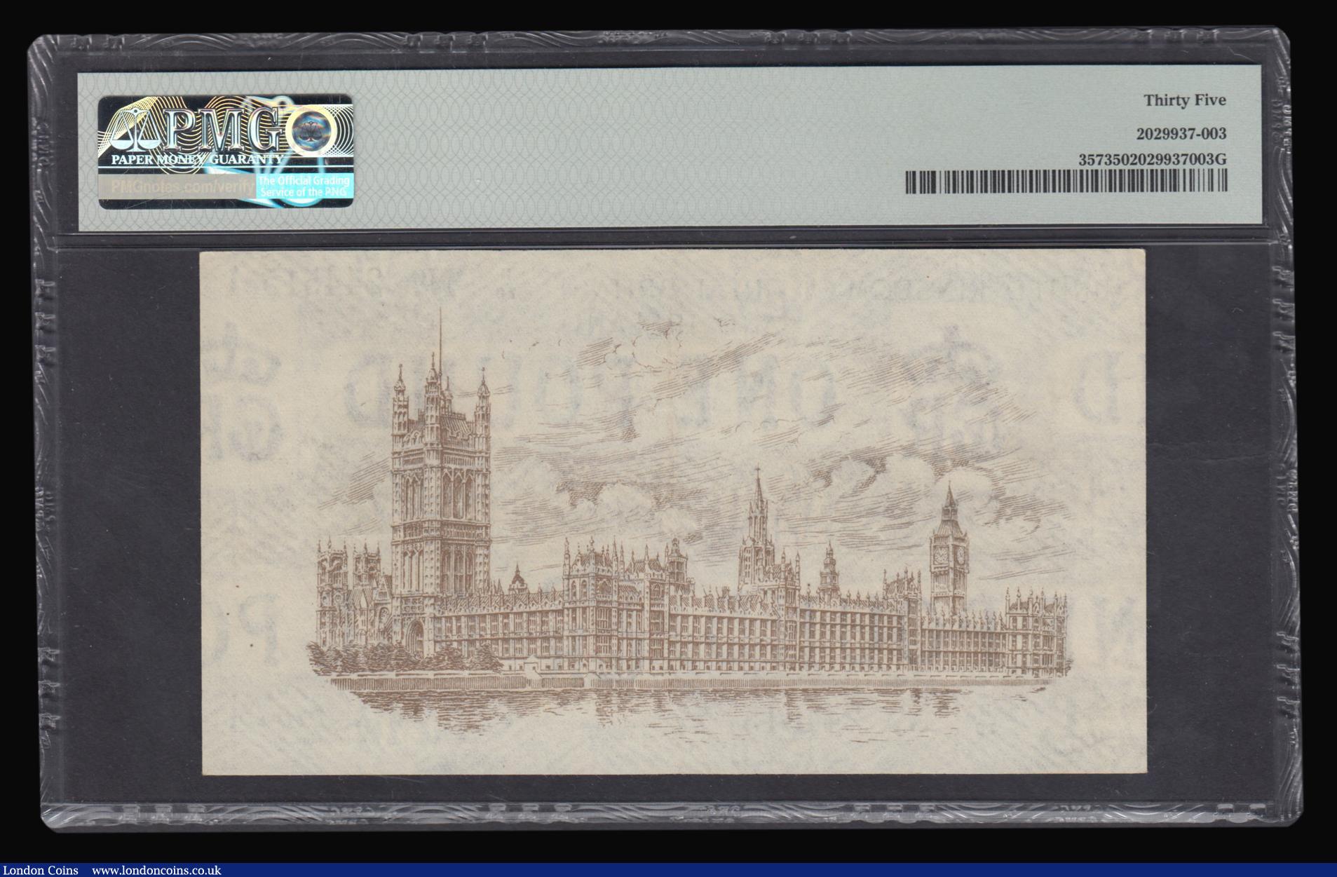 London Coins : A179 : Lot 8 : One Pound Warren Fisher T24 issued 1919 series N/70 244515 PMG 35