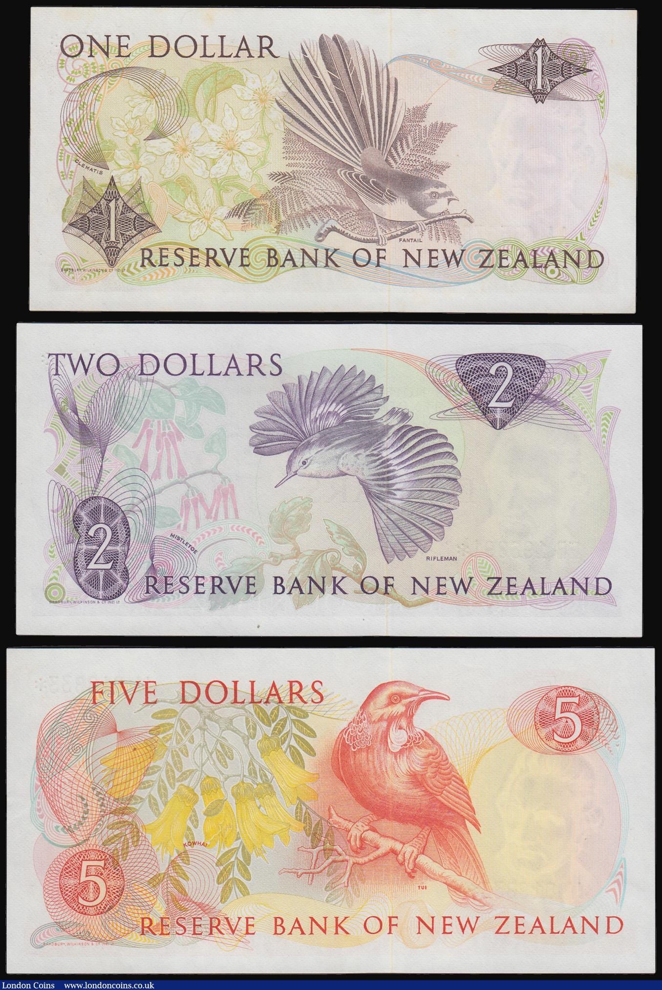 London Coins : A180 : Lot 195 : New Zealand Replacement Notes (star at the end of the serial number) Hardie (1981) 1 Dollar Unc AA 4...