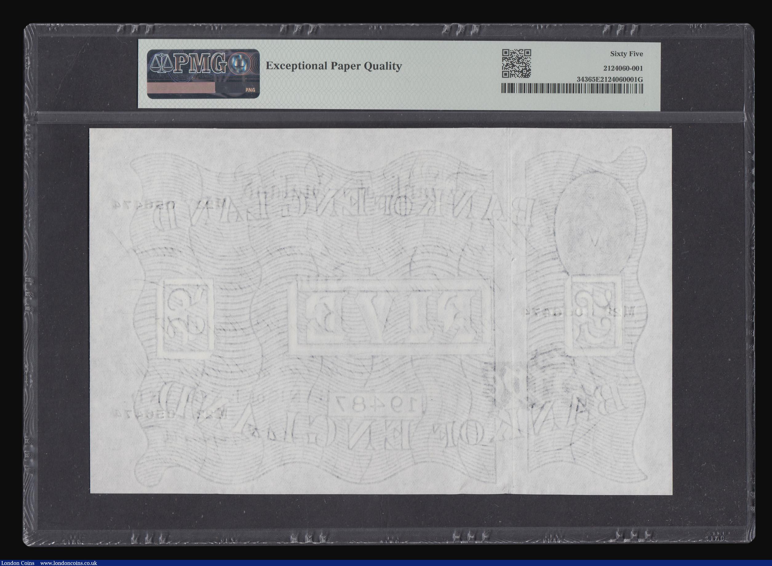 London Coins : A180 : Lot 89 : Five Pounds Peppiatt white, thin paper, M22 056474, dated 20 May 1947, B264 in a PMG holder and grad...