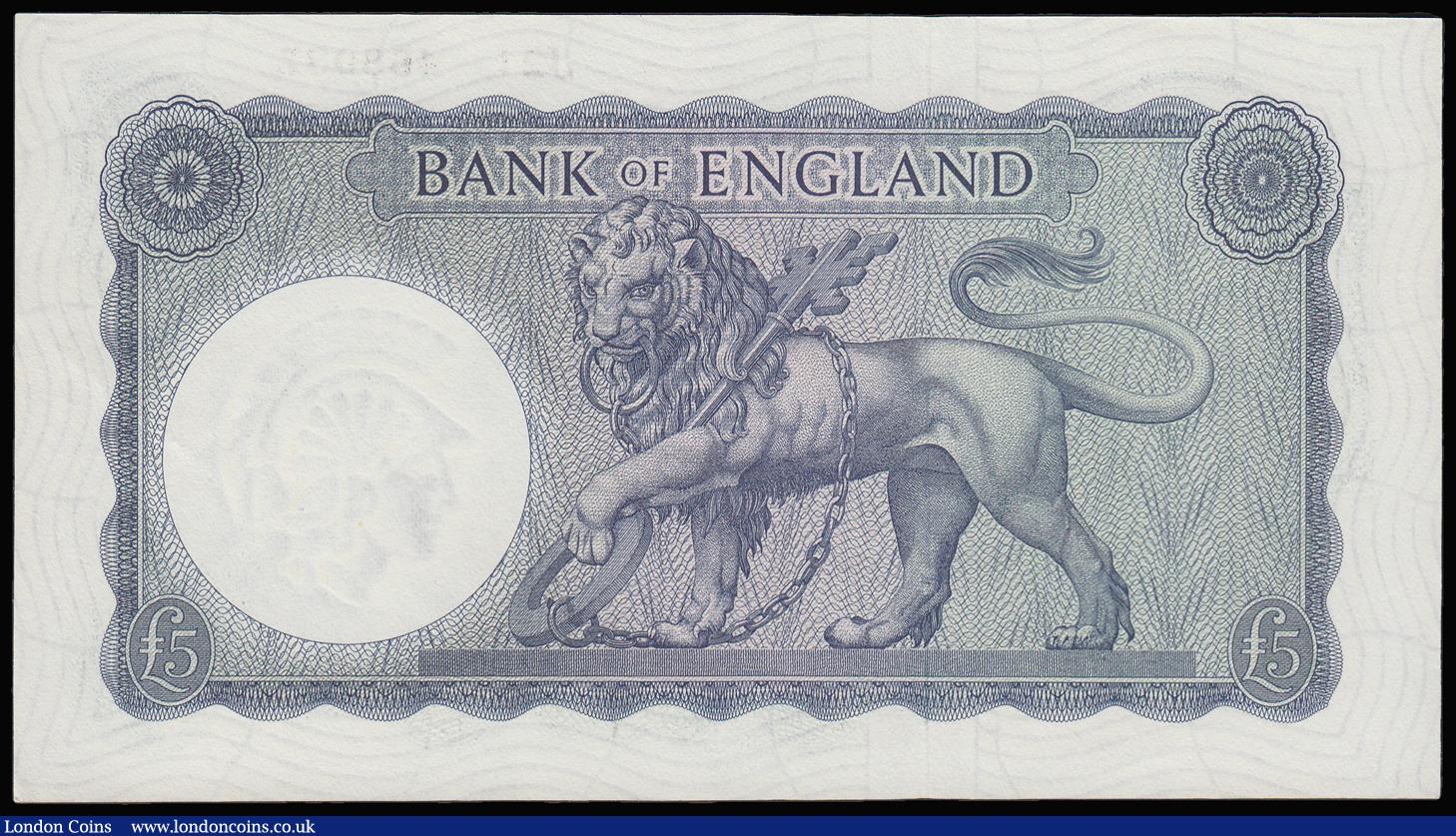 London Coins : A181 : Lot 118 : Five Pounds O'Brien B280 Helmeted Britannia issued 1961 J21 468037, Pick372, Unc or near so