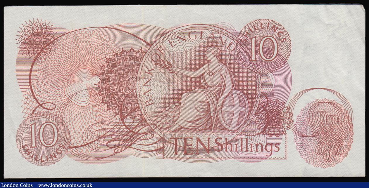 London Coins : A184 : Lot 101 : Ten Shillings Fforde B310 issued 1967 1st run A01N 567037, about EF