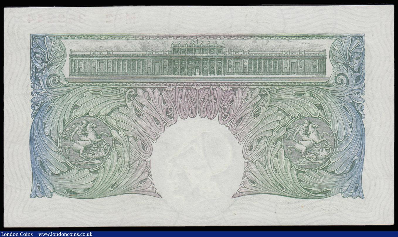 London Coins : A185 : Lot 138 : One Pound Catterns B225 issued 1930 M62 369244 Unc