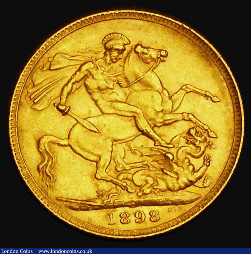 London Coins : A185 : Lot 2015 : Sovereign 1898 Marsh 149, S.3874, VF