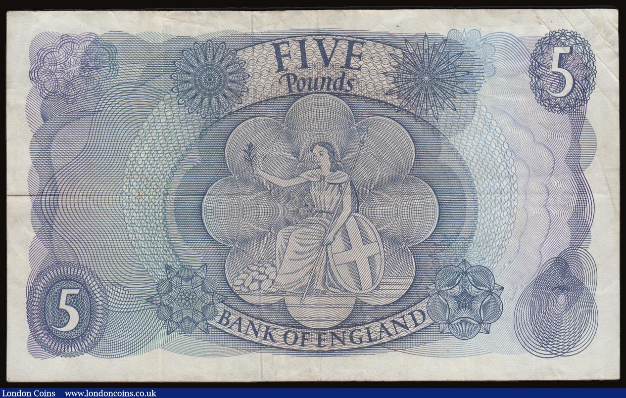 London Coins : A186 : Lot 123 : Five Pounds Hollom Child Britannia B298 prefix M04 replacement issued 1963, good Fine