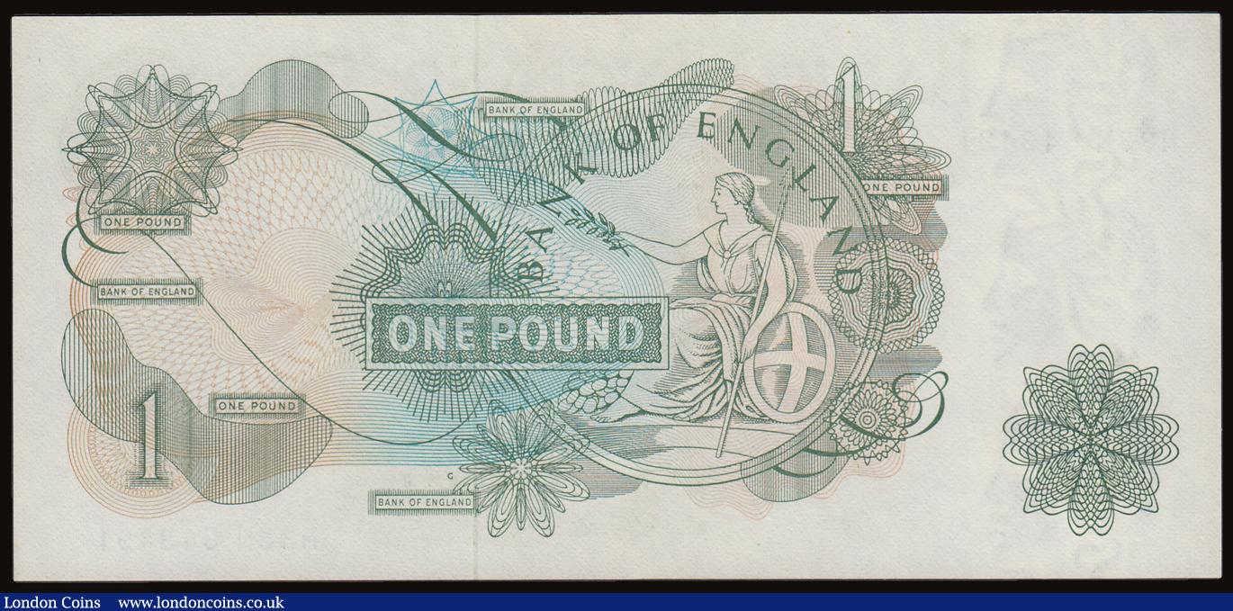 London Coins : A186 : Lot 133 : One Pound Fforde B304 G reverse issued 1967 replacement M33N 843491 Unc
