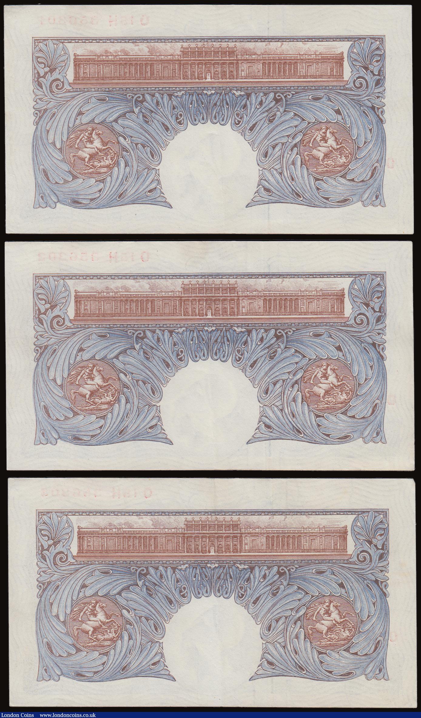 London Coins : A186 : Lot 41 : One Pound Peppiatt 1940 Emergency Blue Issue (3 consecutives) O15H 356301 to 356303 AU (light centre...