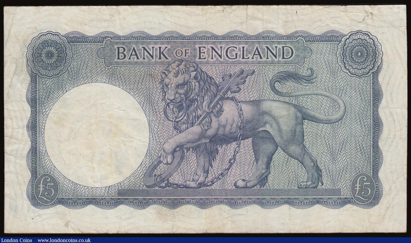 London Coins : A186 : Lot 98 : Five Pounds O'Brien B280 issued 1961 Helmeted Britannia very first run H01 720830, Fine and sca...