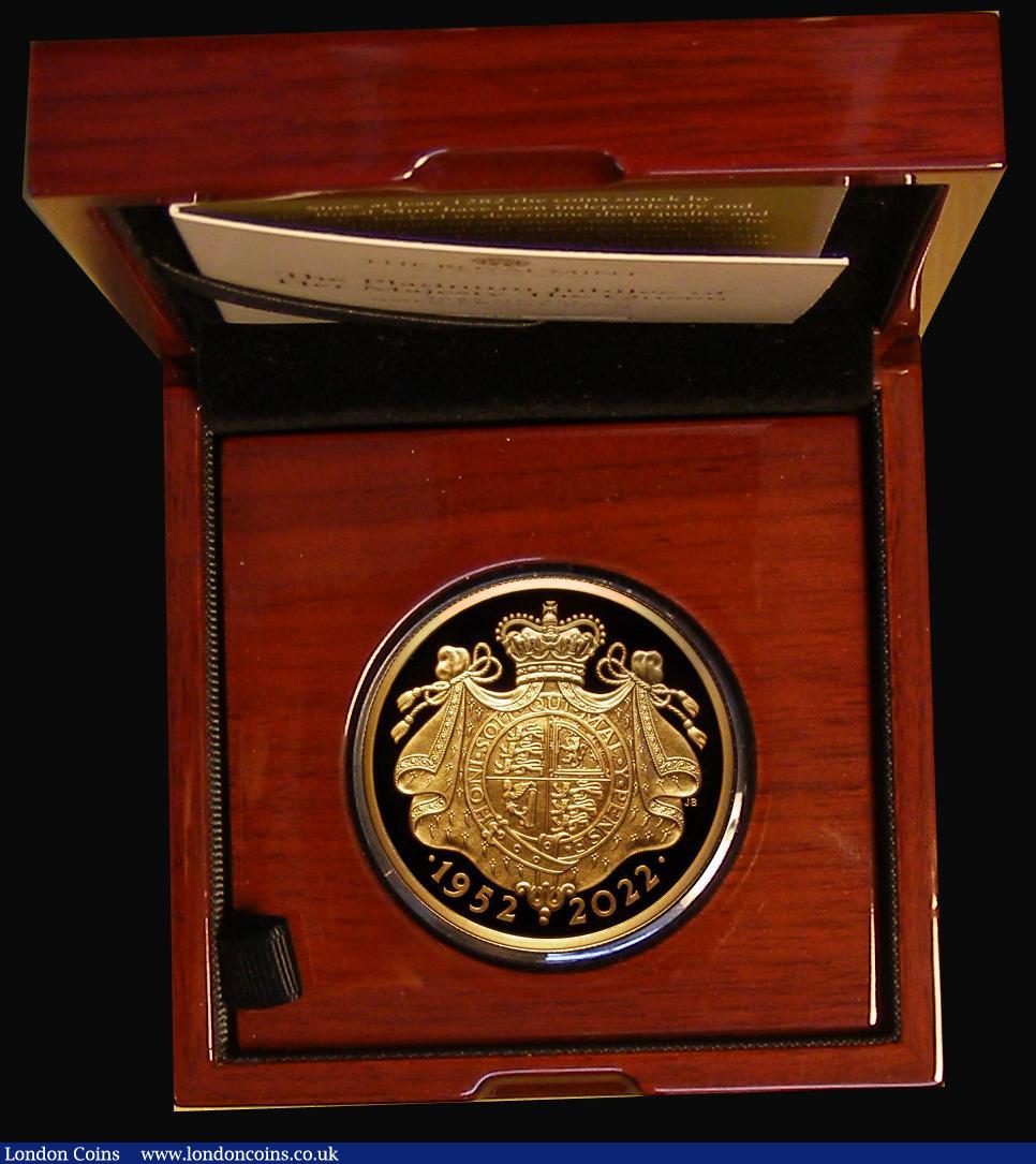 London Coins : A187 : Lot 793 : Two Hundred Pounds 2022 Queen Elizabeth II Platinum Jubilee 2oz. Gold Proof S.OC5 Reverse: A new ren...