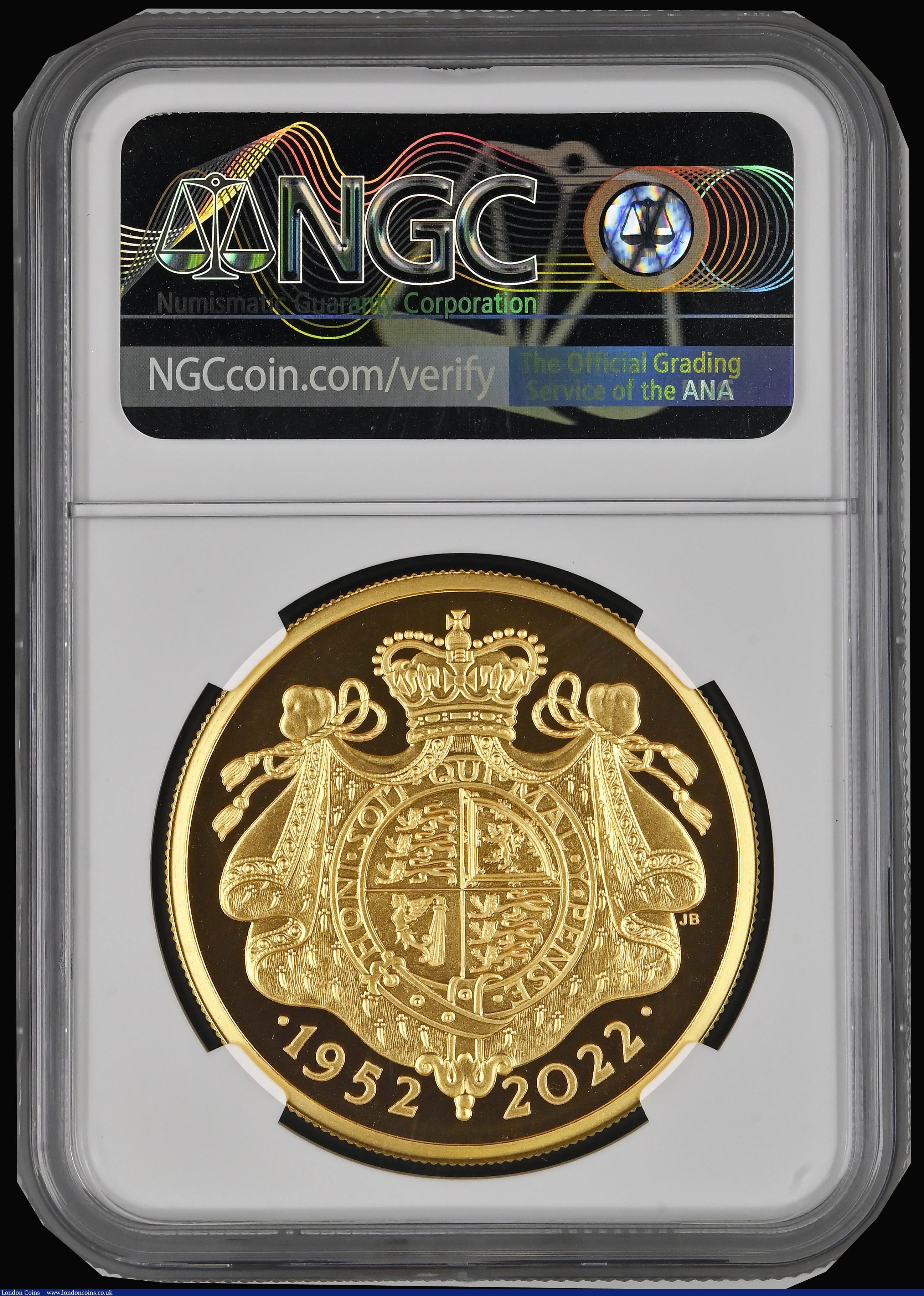 London Coins : A190 : Lot 547 : Two Hundred Pounds 2022 Queen Elizabeth II Platinum Jubilee 2oz. Gold Proof S.OC5 Reverse: A new ren...