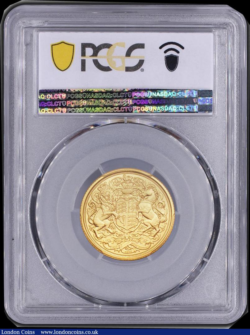 London Coins : A192 : Lot 1786 : Sovereign 2022 Queen Elizabeth II Memorial Obverse: King Charles III, Reverse: Crowned Royal Arms wi...
