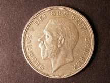 London Coins : A124 : Lot 215 : Crown 1932 ESC 372 EF