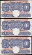 London Coins : A189 : Lot 37 : One Pound Peppiatt 1940 Emergency Blue Issue (3 consecutives) O15H 356301 to 356303 AU (light centre...