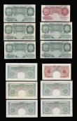 London Coins : A189 : Lot 56 : One Pound Green Seated Britannia Peppiatt Third Period Unthreaded R44A prefix AU and Fourth Period, ...